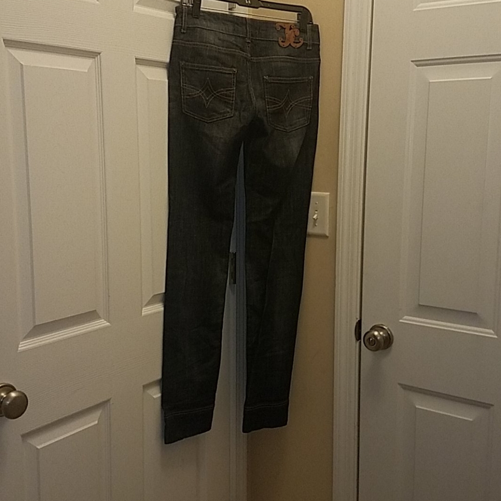 Jean - Picture 2 of 6